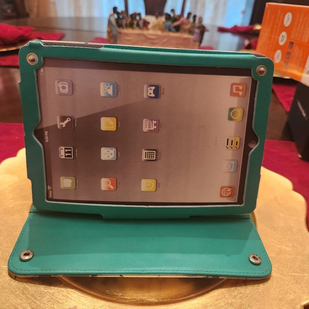 Kate Landry tablet holder